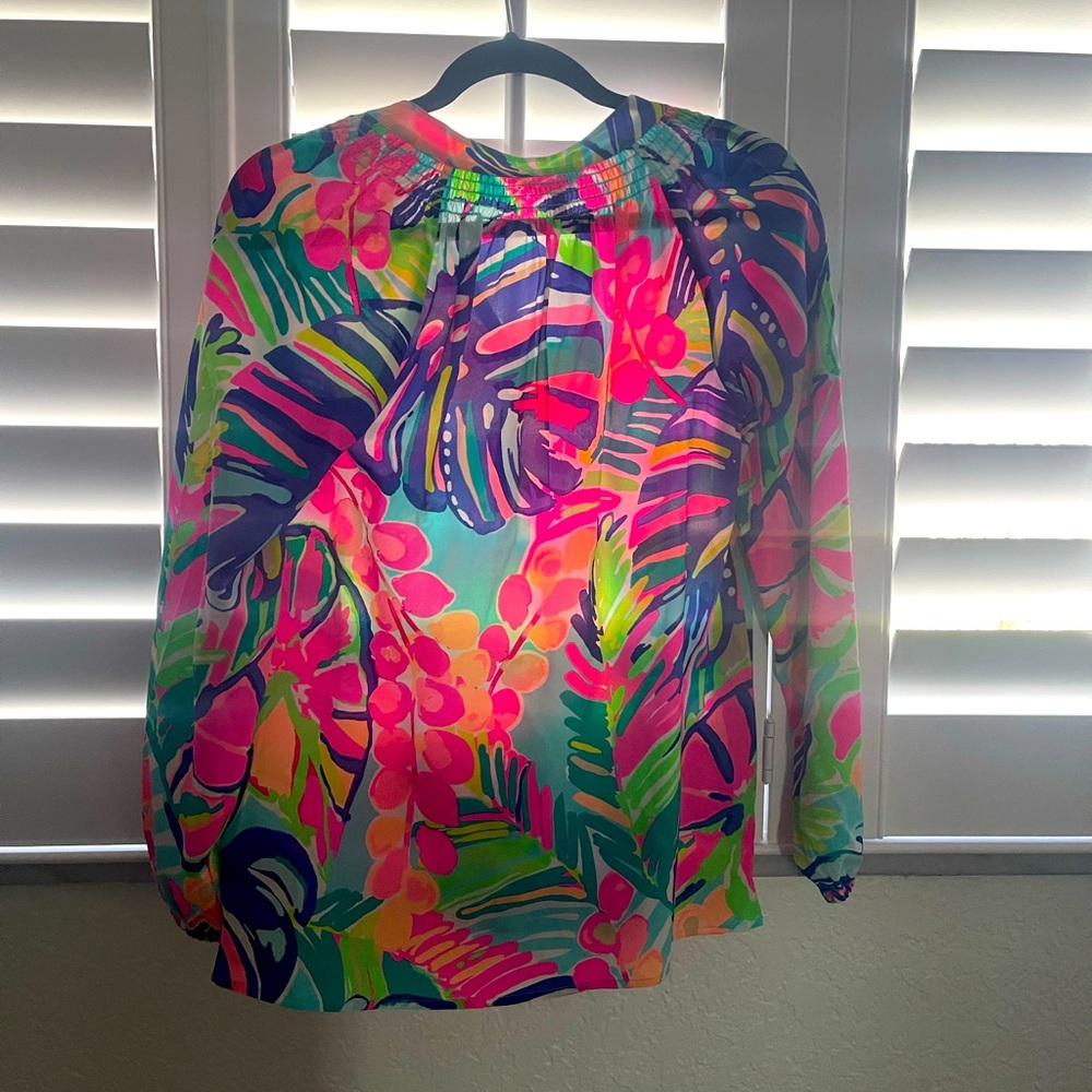 Lilly Pulitzer casual shirt